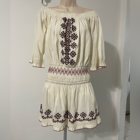 TULAROSA Marietta Off Shoulder Embroidered Dress XS - Picture 3 of 15